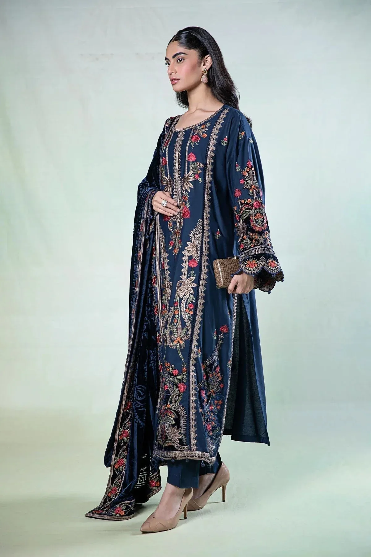 Maria B Casual Pret 2024 Blue Velvet – view 5 – Poshaq