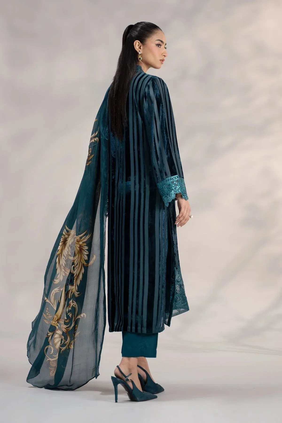 Maria B Casual Pret 2024 Black Linen – view 2 – Poshaq