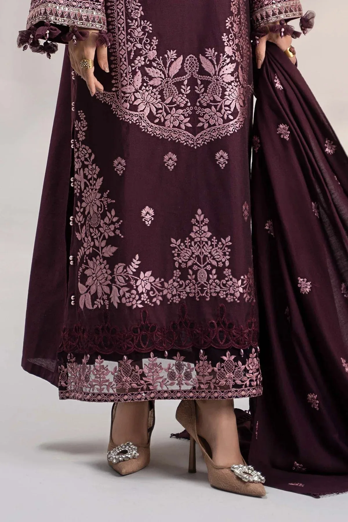 Maria B Casual Pret 2024 Brown Jacquard – view 4 – Poshaq