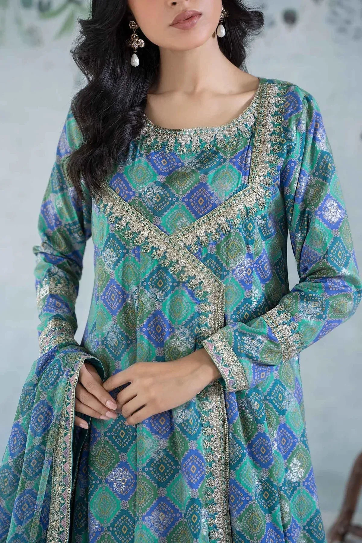 Maria B Casual Pret 2024 Green Jacquard – view 3 – Poshaq