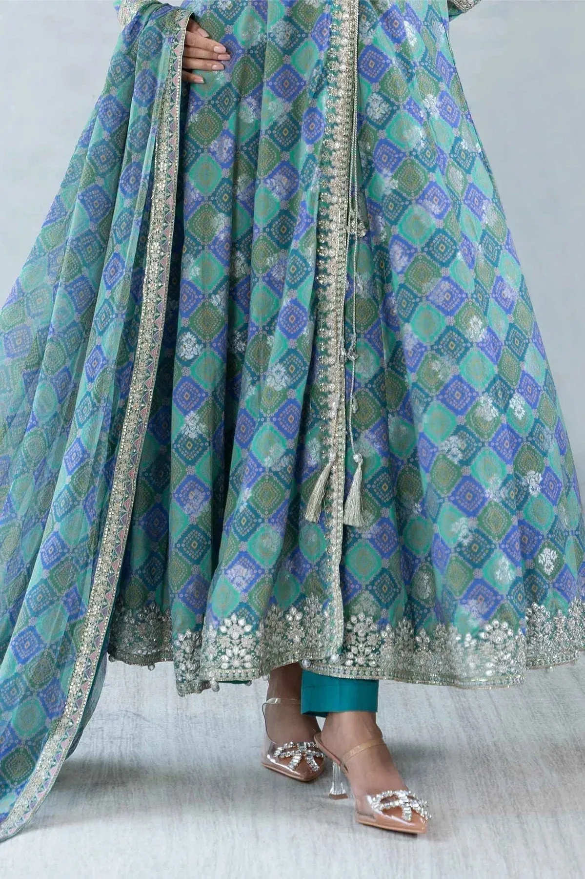 Maria B Casual Pret 2024 Green Jacquard – view 4 – Poshaq