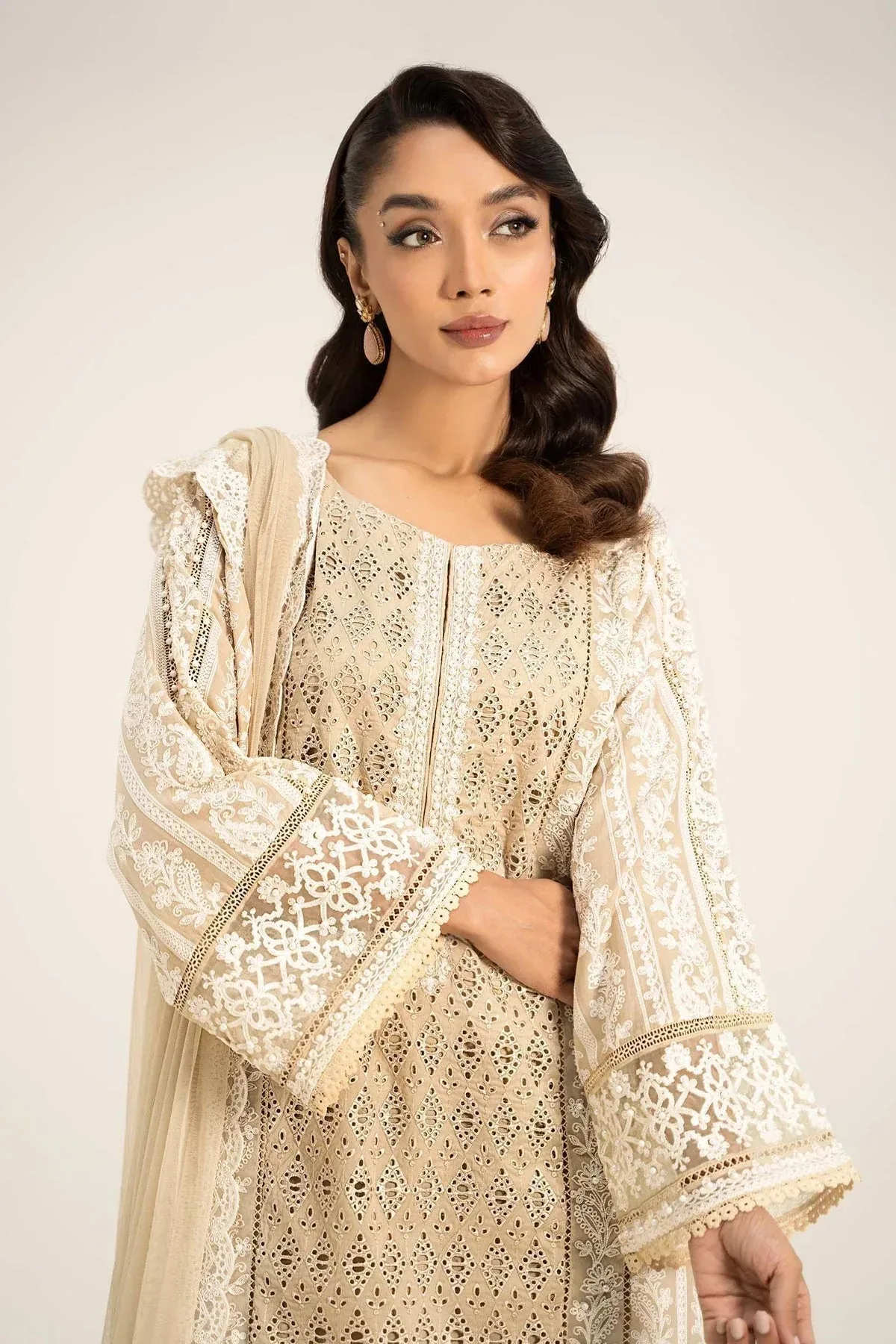 Maria B Casual Pret 2024 Cambric – view 3 – Poshaq