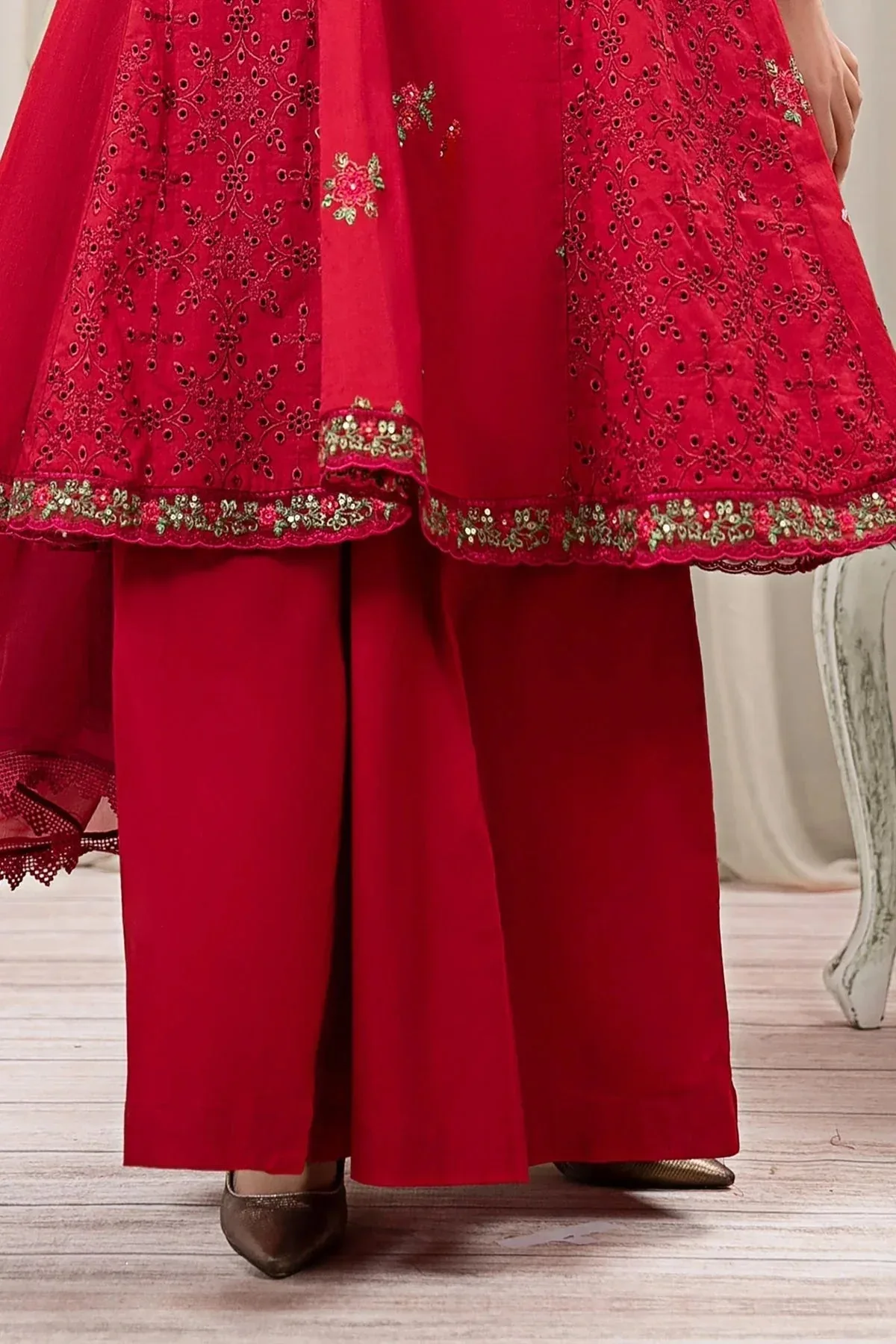 Maria B Casual Pret 2024 Red Chiffon – view 5 – Poshaq