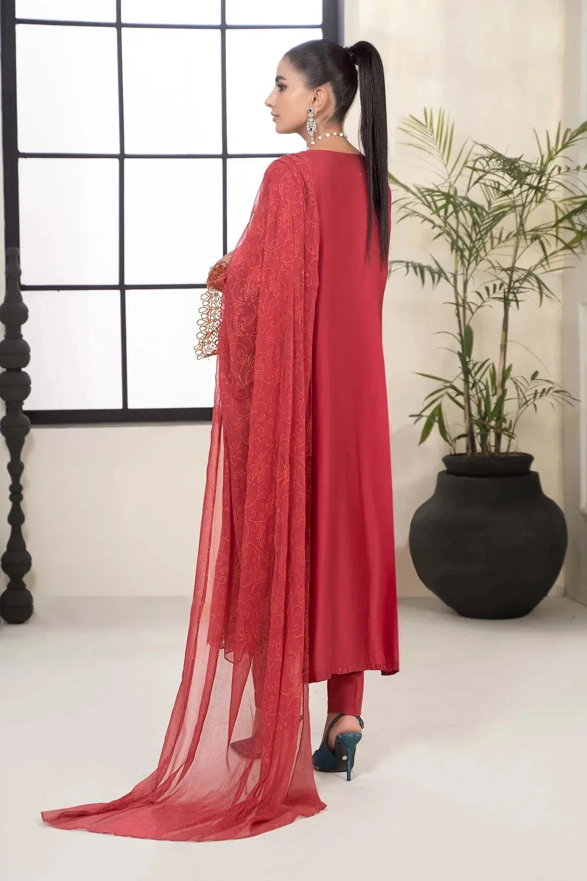 Maria B Casual Pret 2024 Pink Chiffon – view 2 – Poshaq