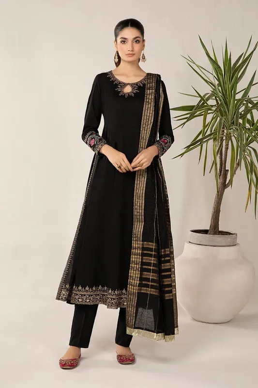 Maria B Casual Pret 2024 Black Cambric – view 1 – Poshaq