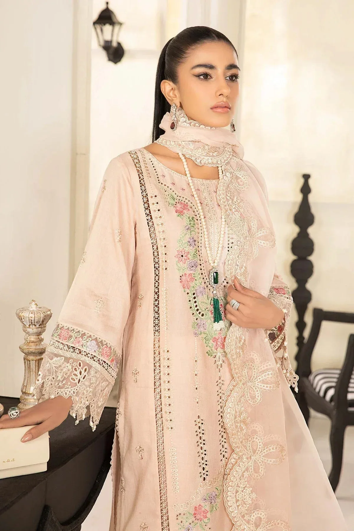 Maria B Casual Pret 2024 Pink Organza – view 6 – Poshaq