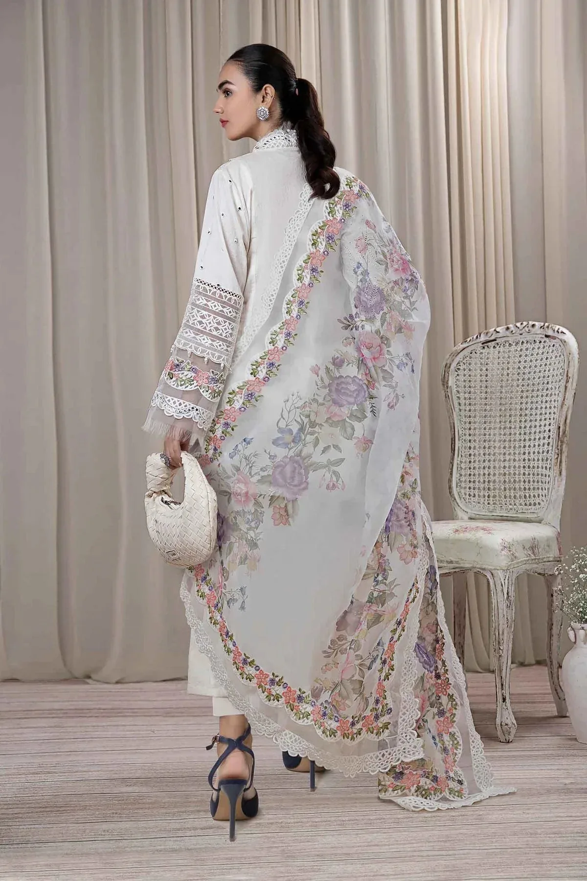 Maria B Casual Pret 2024 White Organza – view 2 – Poshaq