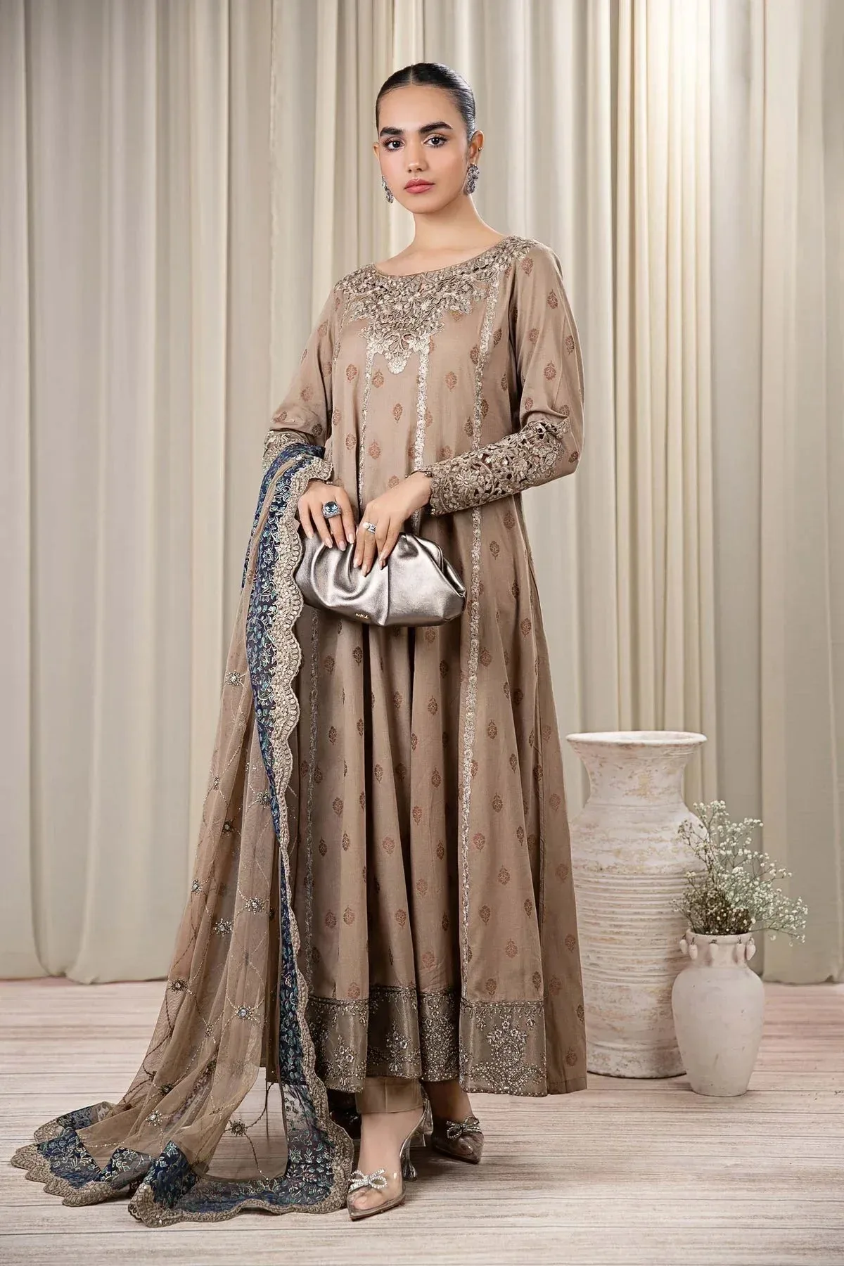 Maria B Casual Pret 2024 Jacquard – view 1 – Poshaq