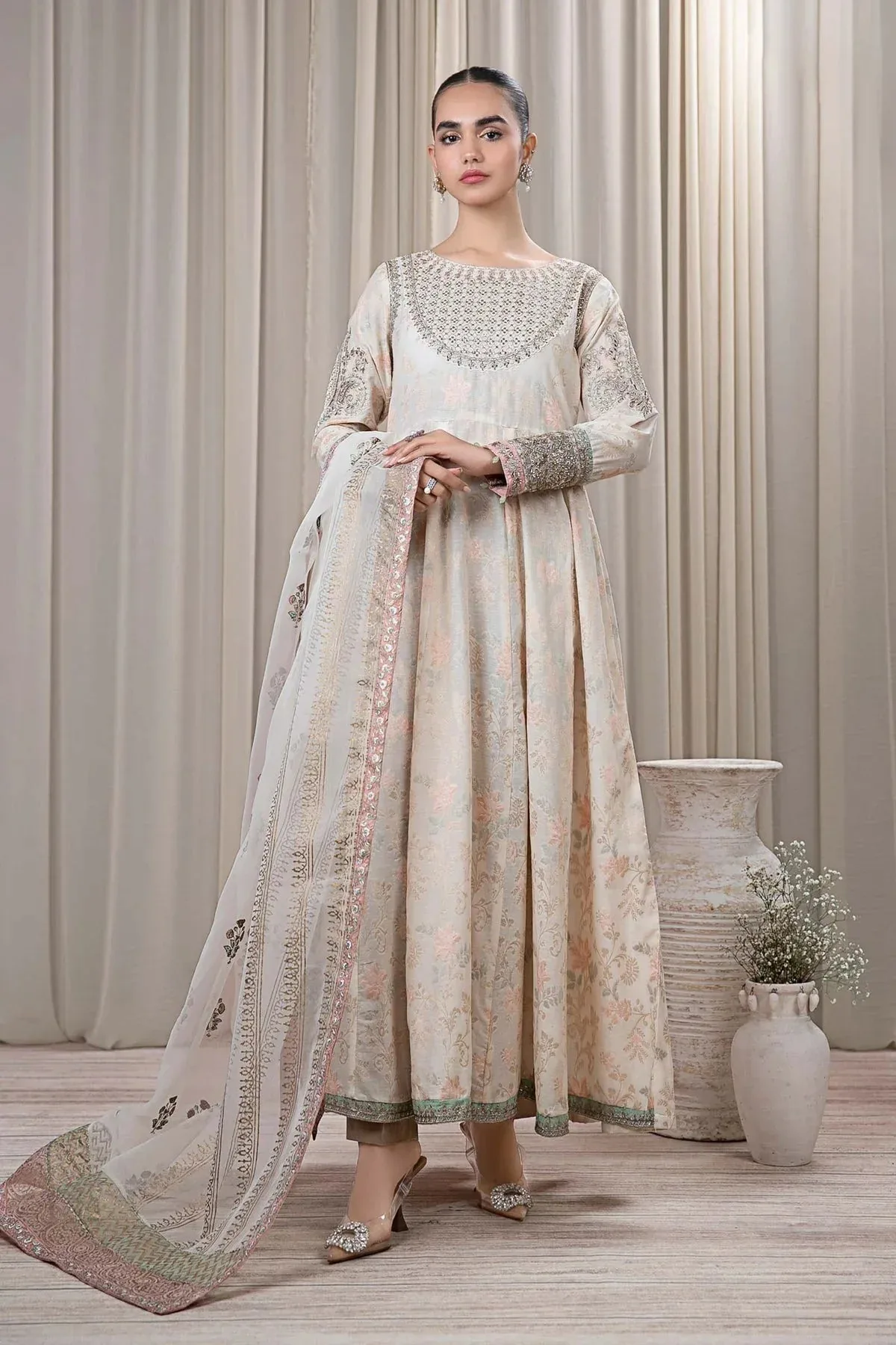 Maria B Casual Pret 2024 White Jacquard – view 1 – Poshaq