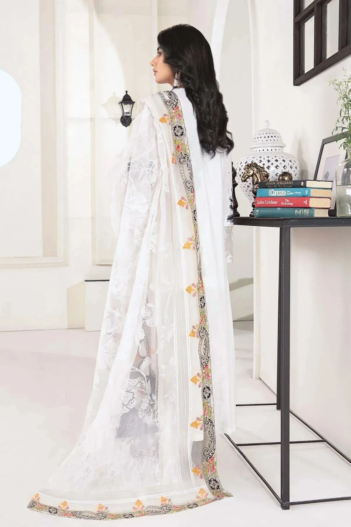 Maria B Casual Pret 2024 White Organza – view 2 – Poshaq