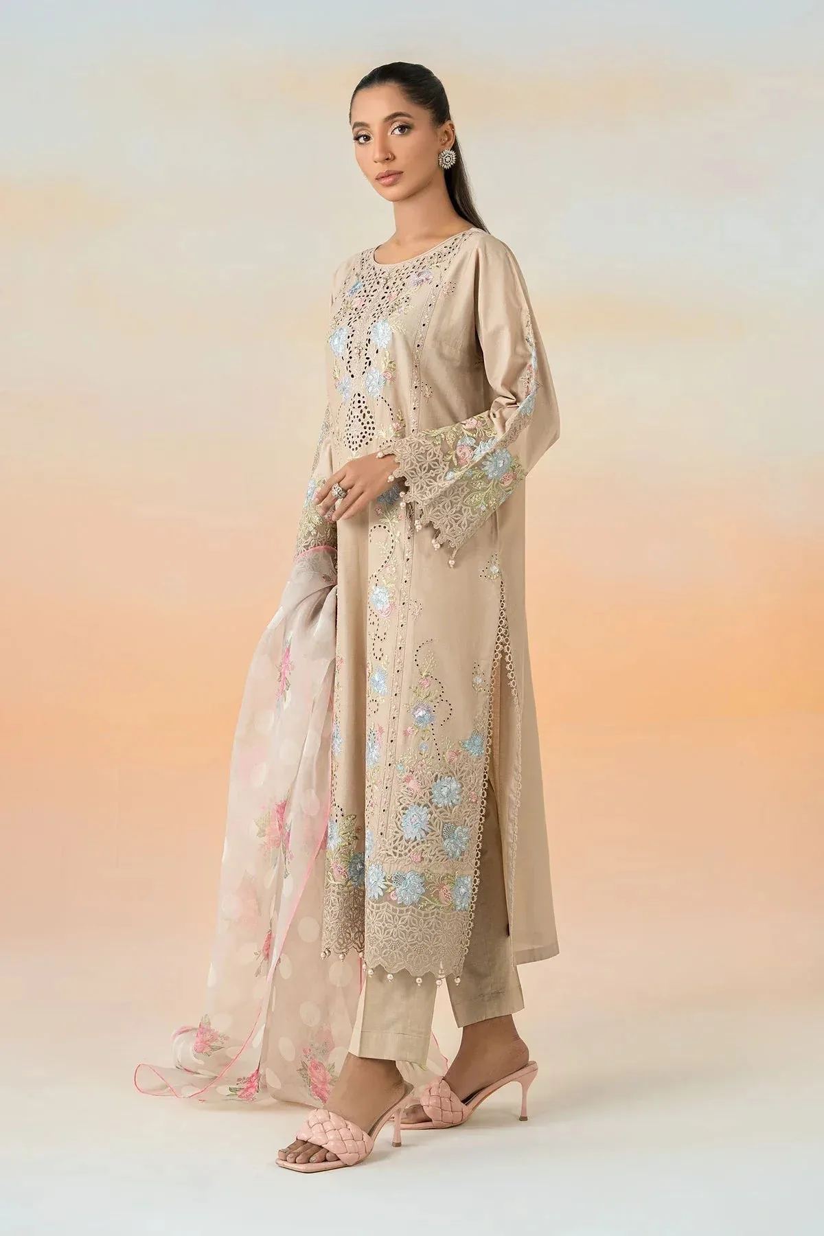 Maria B Casual Pret 25 Beige Organza – view 5 – Poshaq