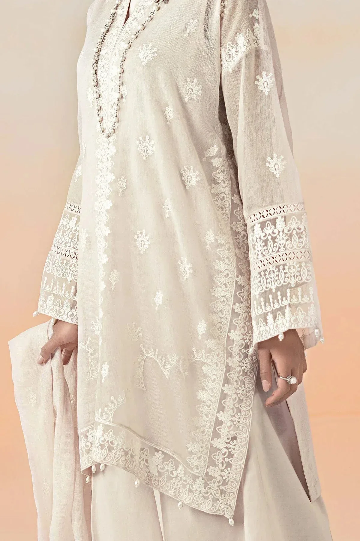 Maria B Casual Pret 25 White Cotton Silk – view 5 – Poshaq