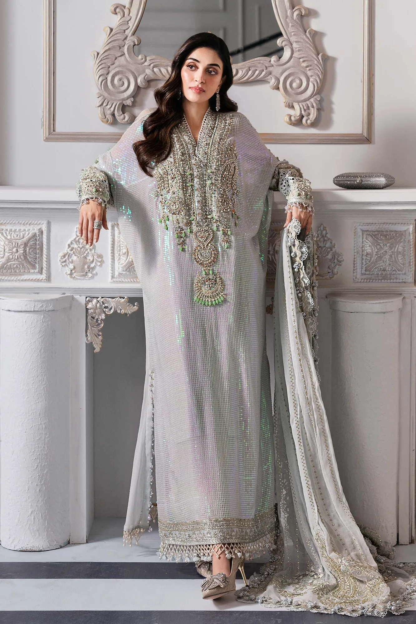 Maria B Embroidered 2025 Organza – view 4 – Poshaq