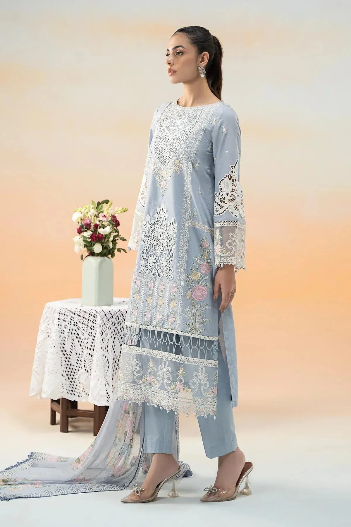 Maria B Formal Wears Blue Organza – view 5 – Poshaq