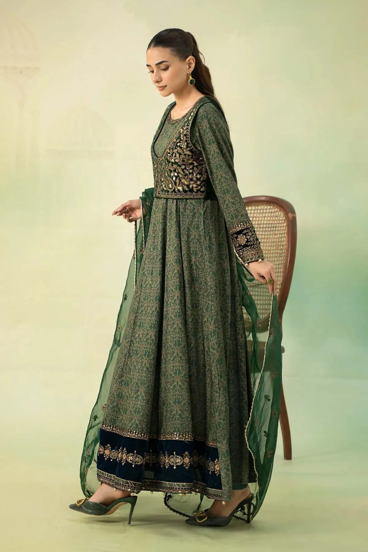 Maria B Formal Wears Green Organza – view 5 – Poshaq