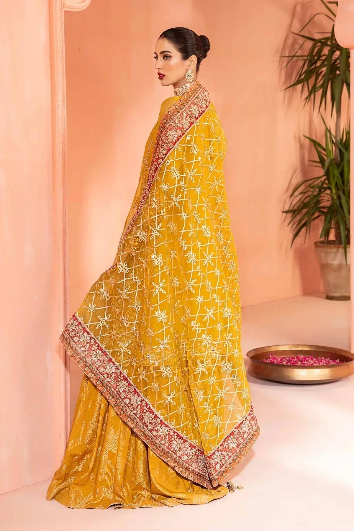 Maria B Formal Wears Yellow Jacquard – view 4 – Poshaq