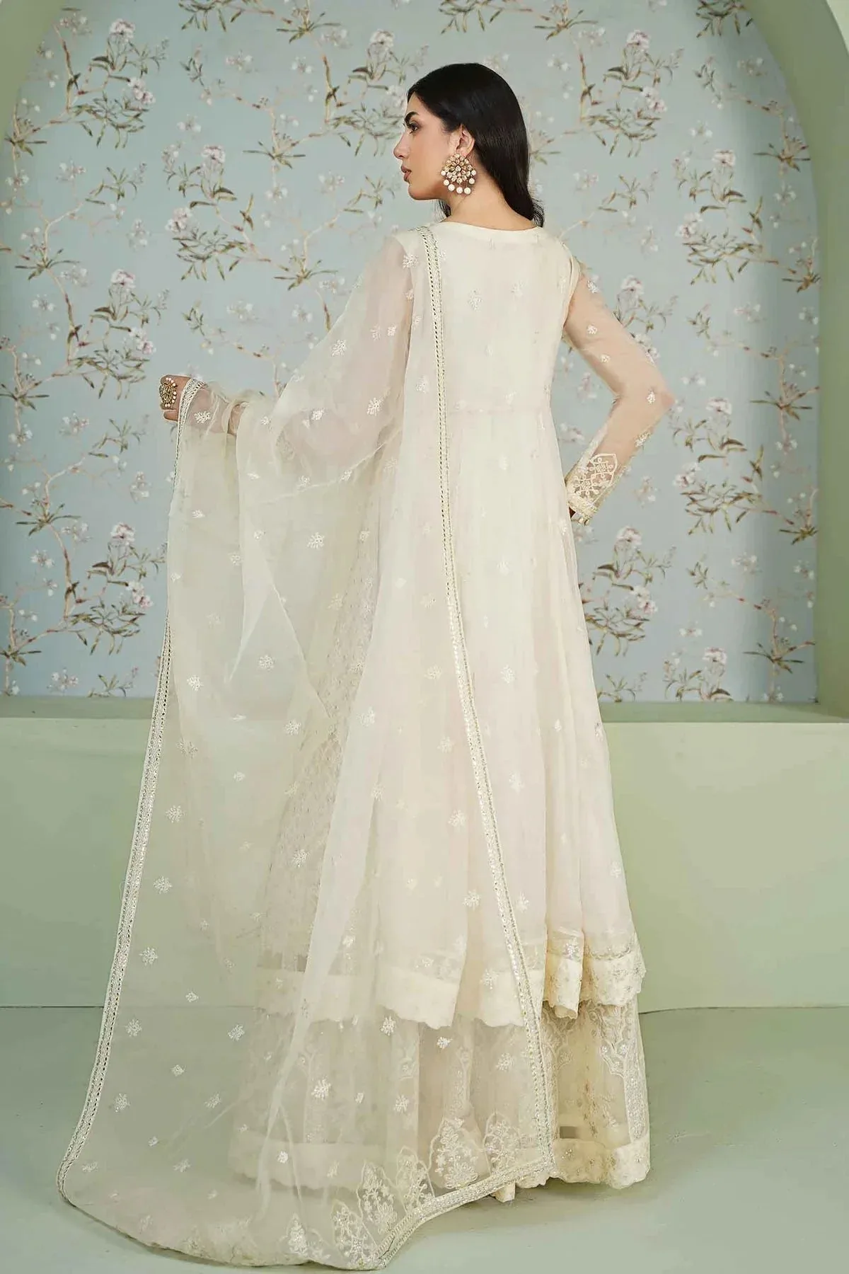 Maria B Formal Wears White Organza – view 2 – Poshaq