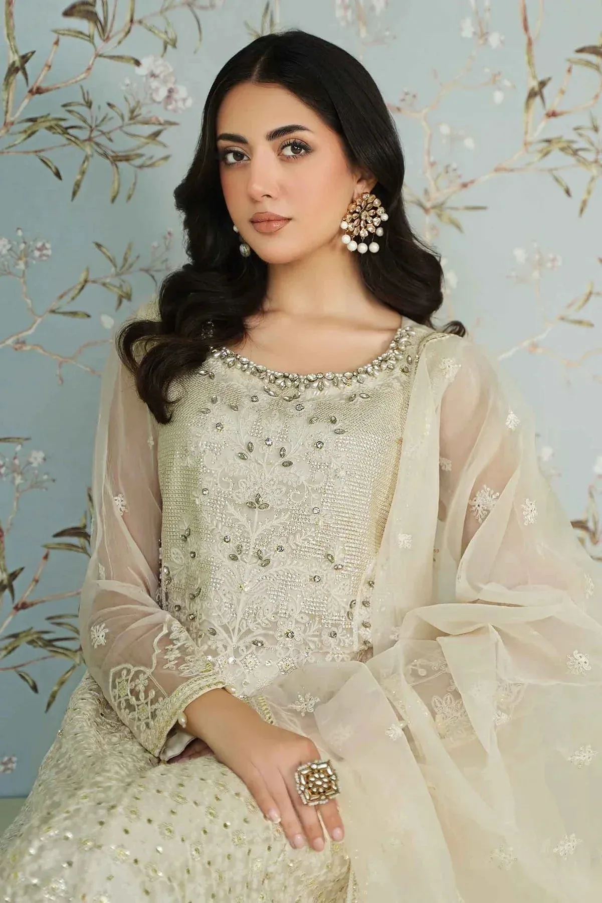 Maria B Formal Wears White Organza – view 4 – Poshaq