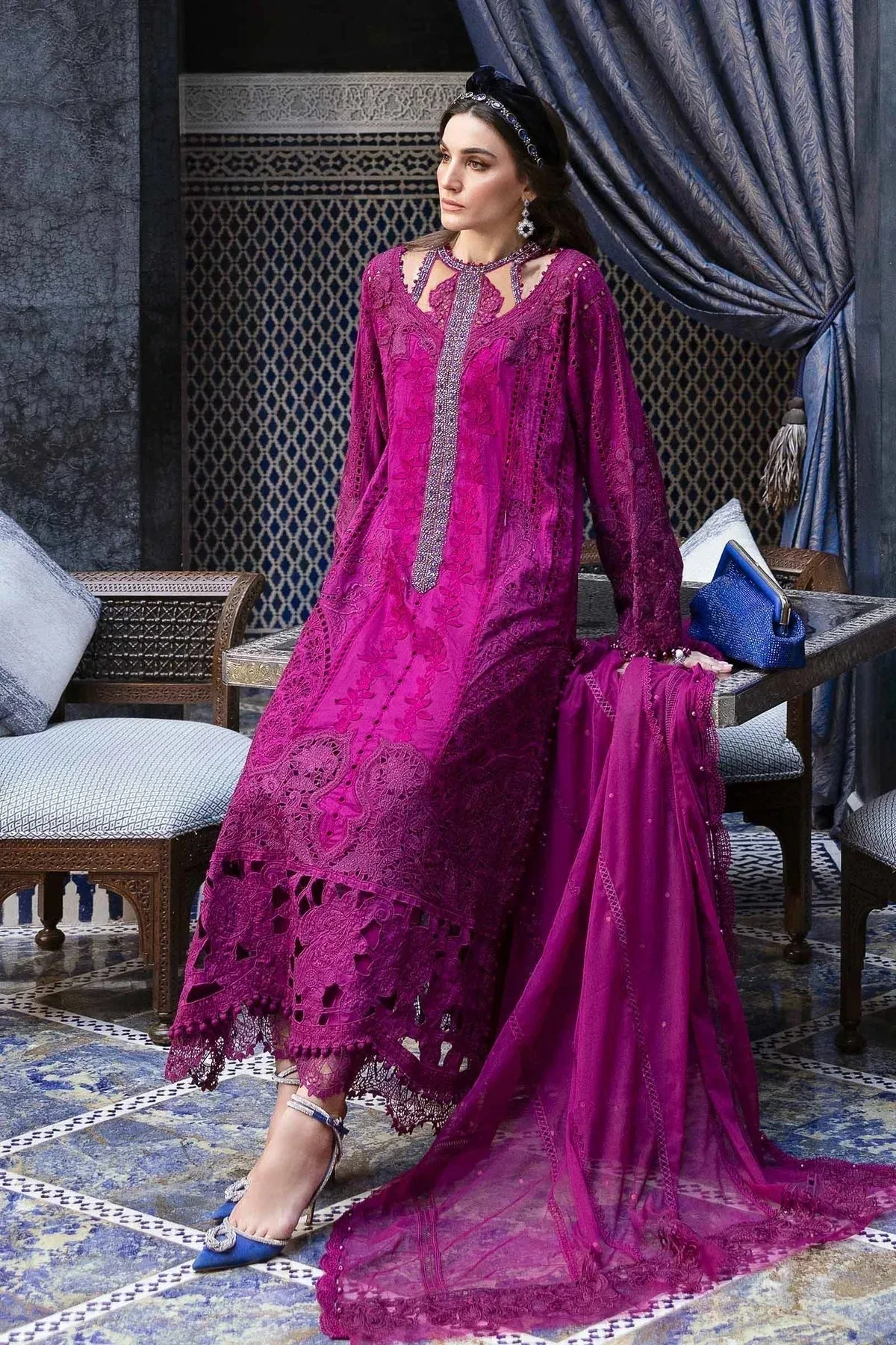Maria B Luxury Lawn 25 Magenta Organza – view 4 – Poshaq