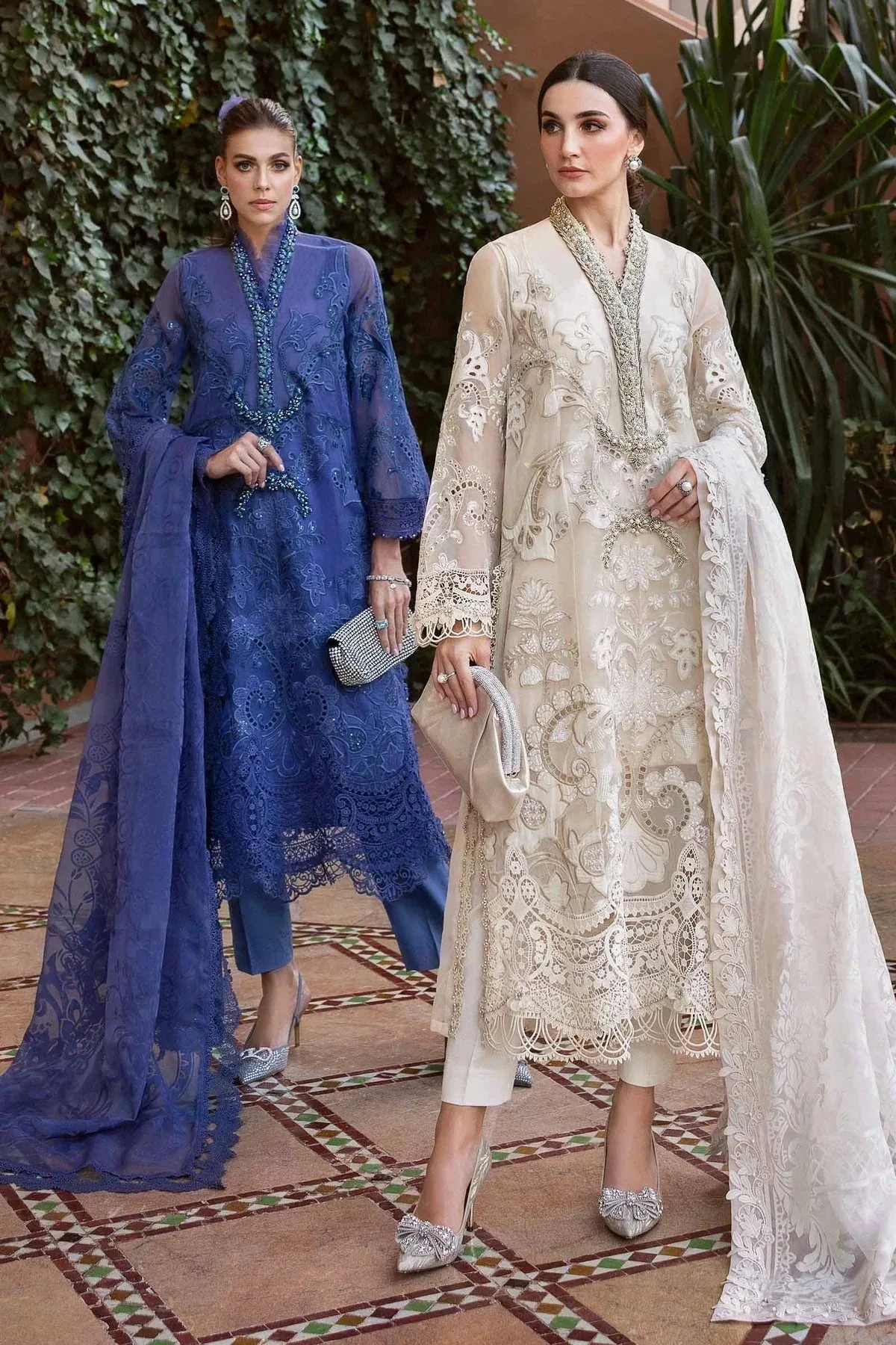 Maria B Luxury Lawn 25 Organza – view 6 – Poshaq