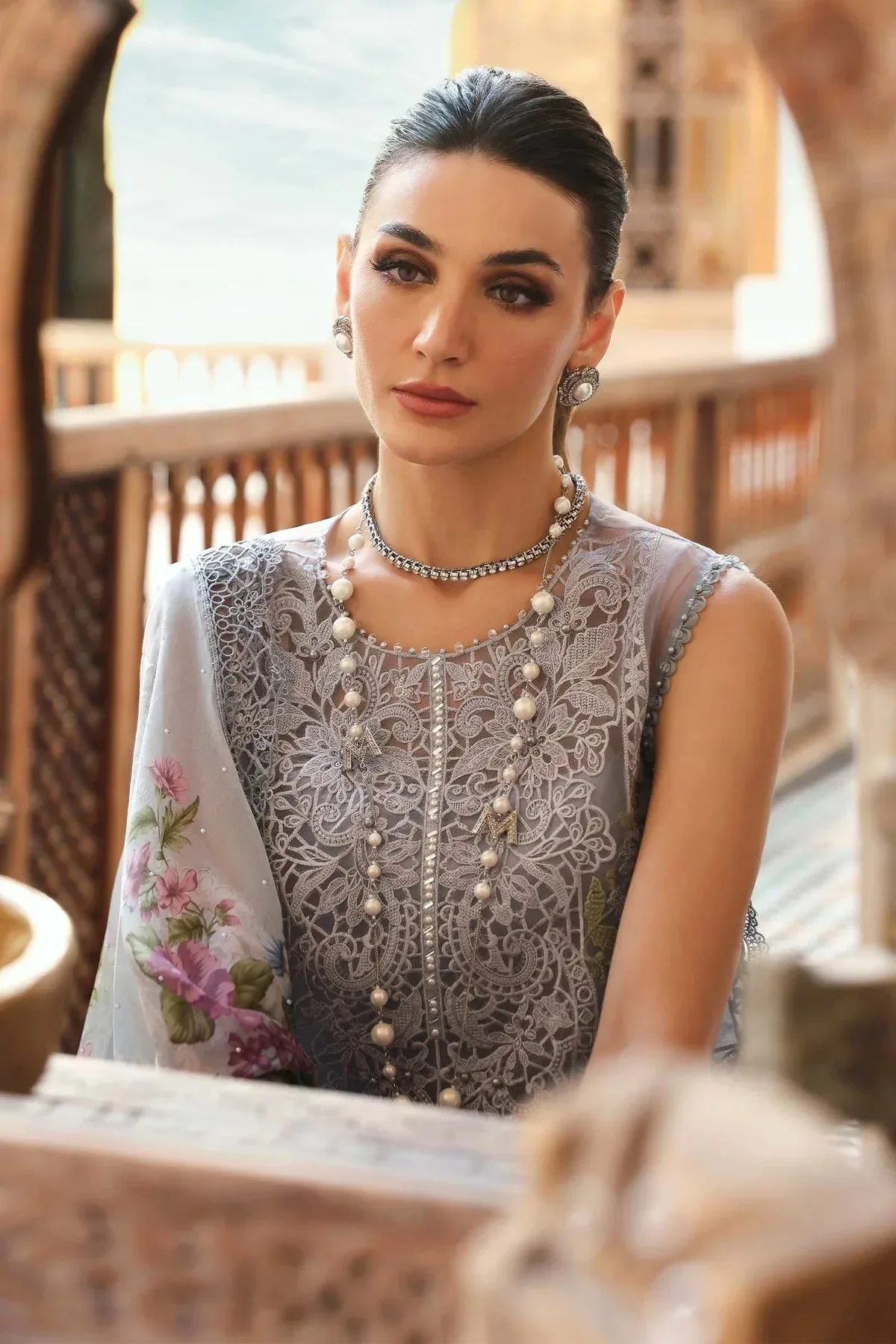 Maria B Luxury Lawn 25 Blue Organza – view 3 – Poshaq