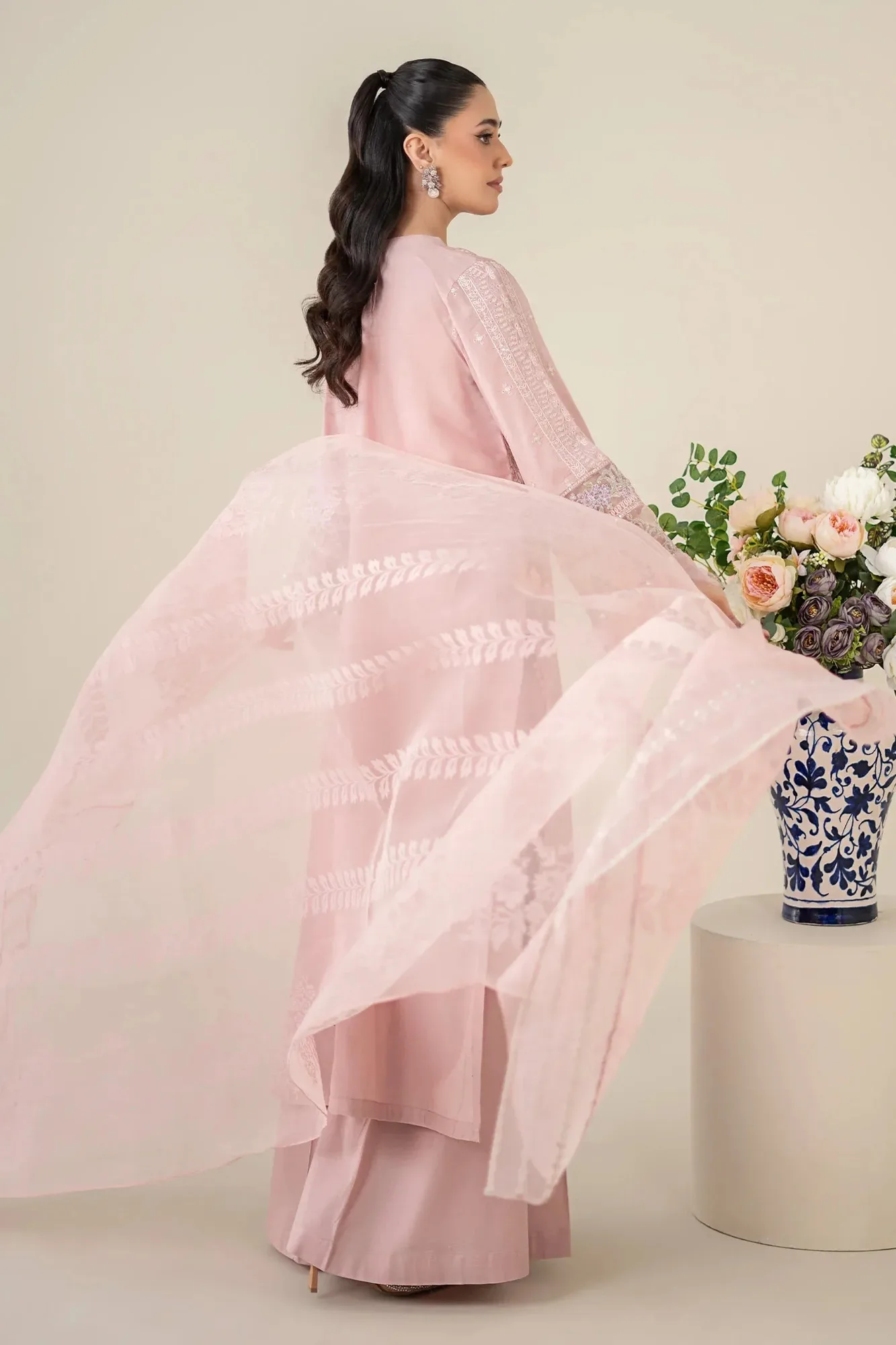 Maria B Luxury Pret 25 Pink Organza – view 2 – Poshaq