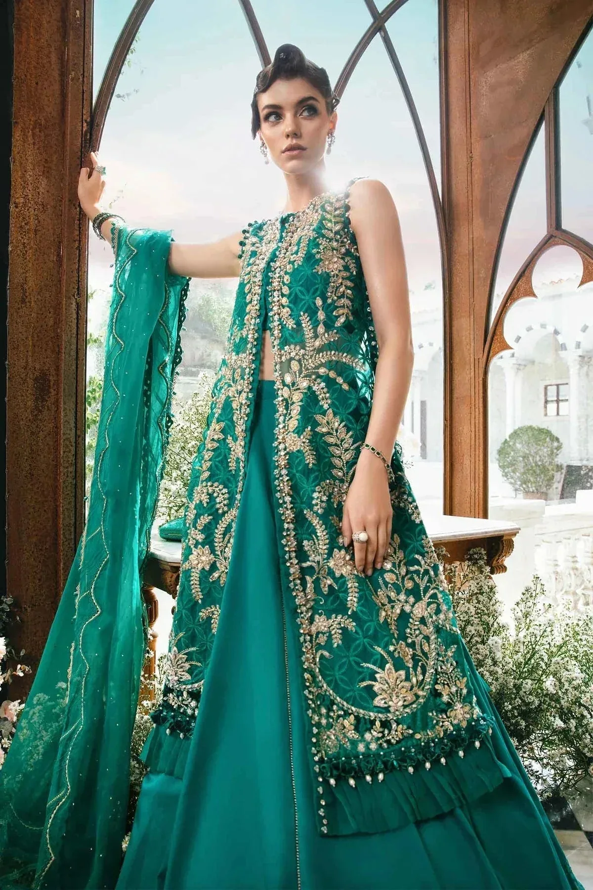 Maria B Mbroidered Fabrics 2024 Green Organza – view 3 – Poshaq