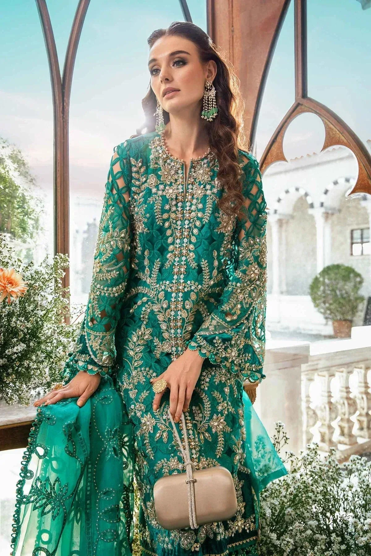 Maria B Mbroidered Fabrics 2024 Green Organza – view 4 – Poshaq