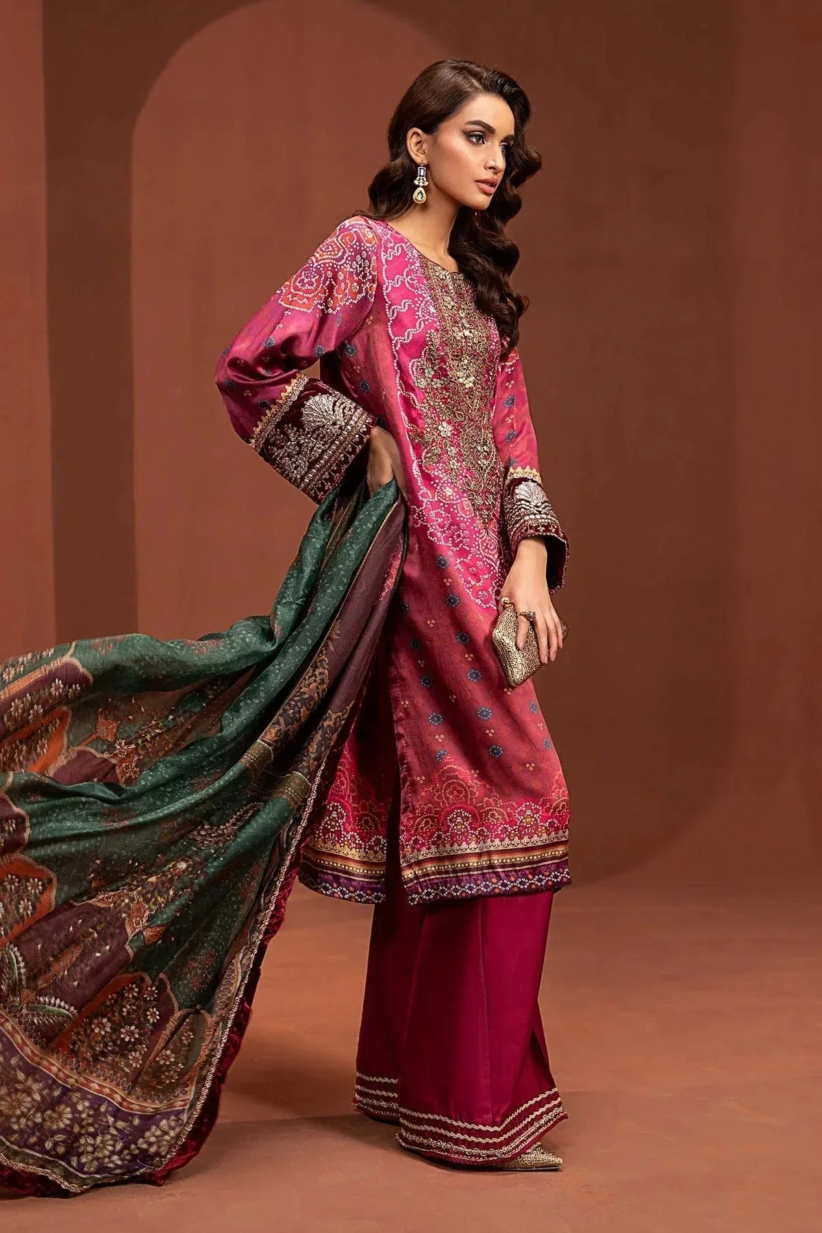 Maria B Silk Collection 24 Green Velvet – view 4 – Poshaq