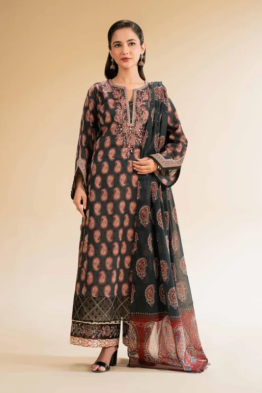 Nishat Cross Season Edit Black Cambric – view 1 – Poshaq
