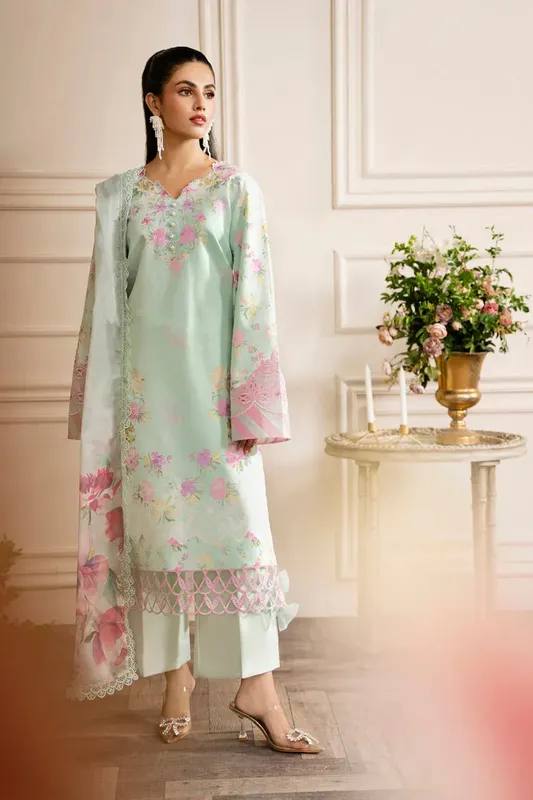 Rang Rasiya Lifestyle Embroidered Edit 24 Green Organza – view 1 – Poshaq