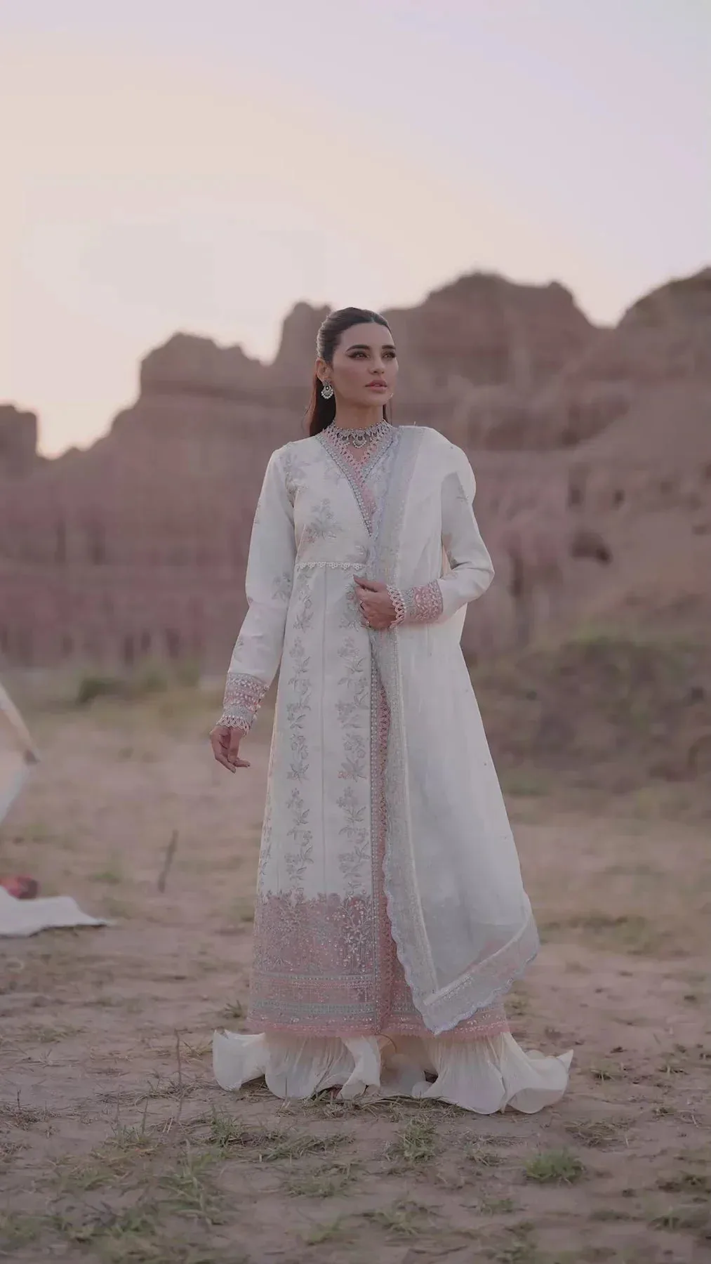 Rang Rasiya Premium Eid Edit 25 Organza – view 6 – Poshaq