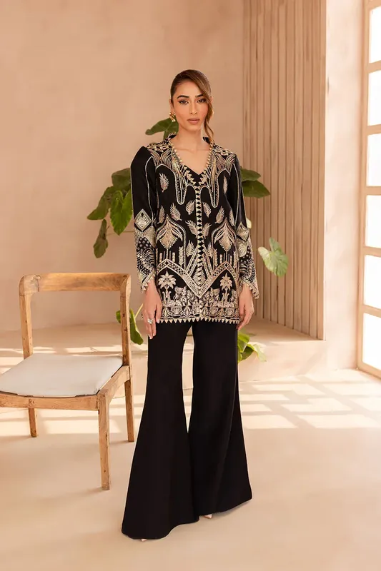 Vanya Veranda Fromals Black Organza – view 1 – Poshaq