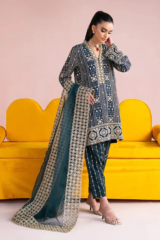 Vanya Fareesha Formals Bottle Green Raw Silk – view 1 – Poshaq