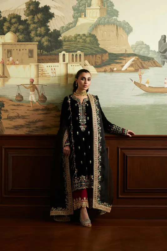 Mina Hassan Velvet Luxe Black Velvet – view 1 – Poshaq