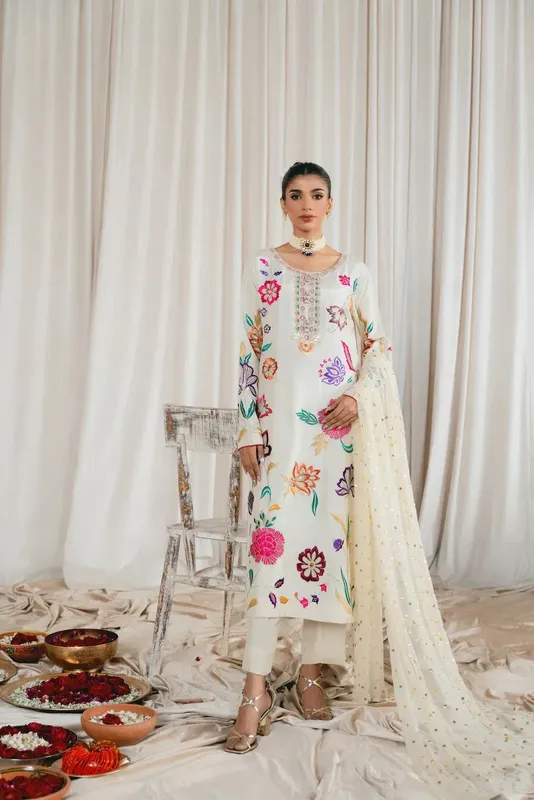 Vintage Eid Edit 24 Off White Raw Silk – view 1 – Poshaq