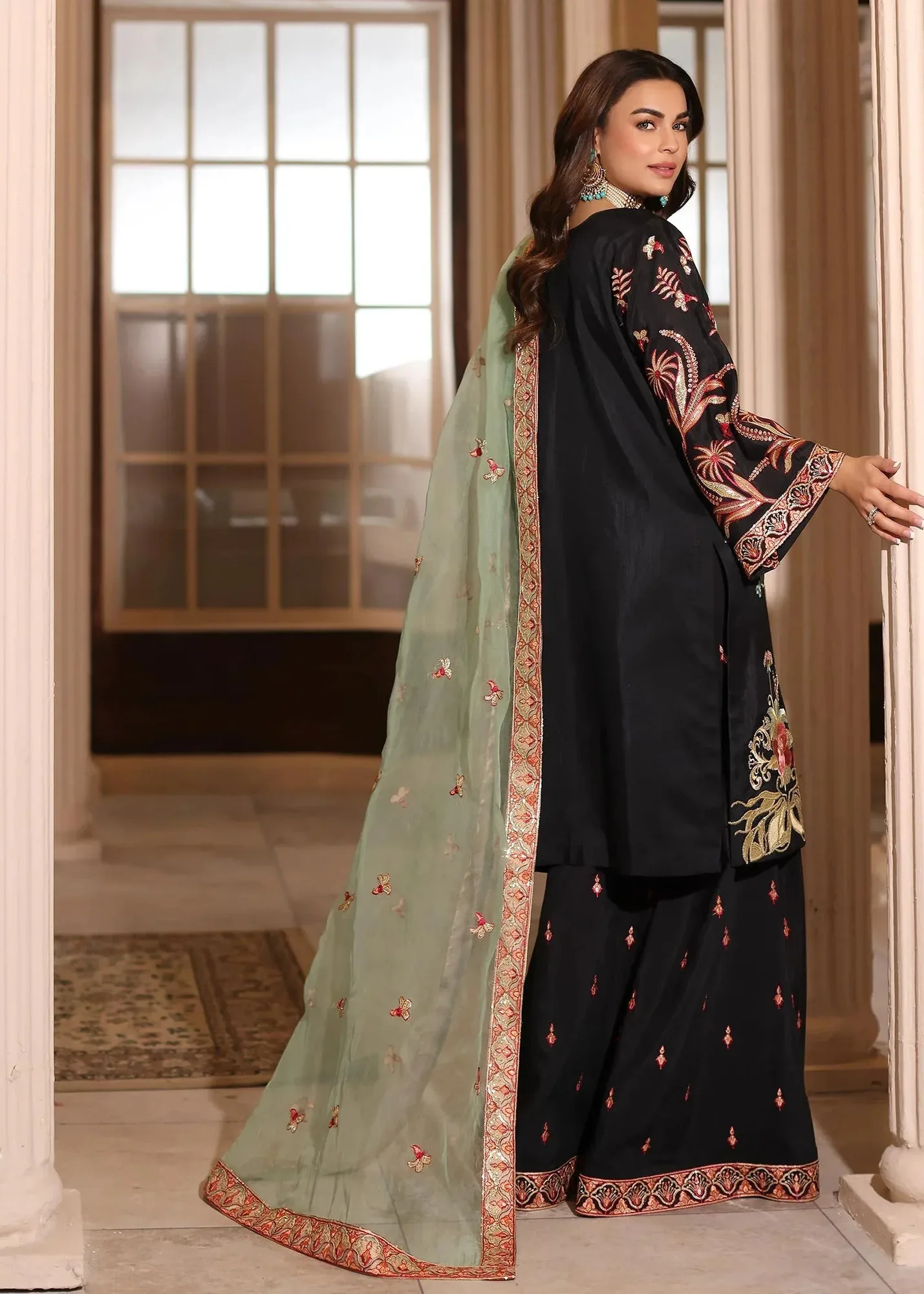 Waqas Shah Meh-E-Nur Black Raw Silk – view 2 – Poshaq