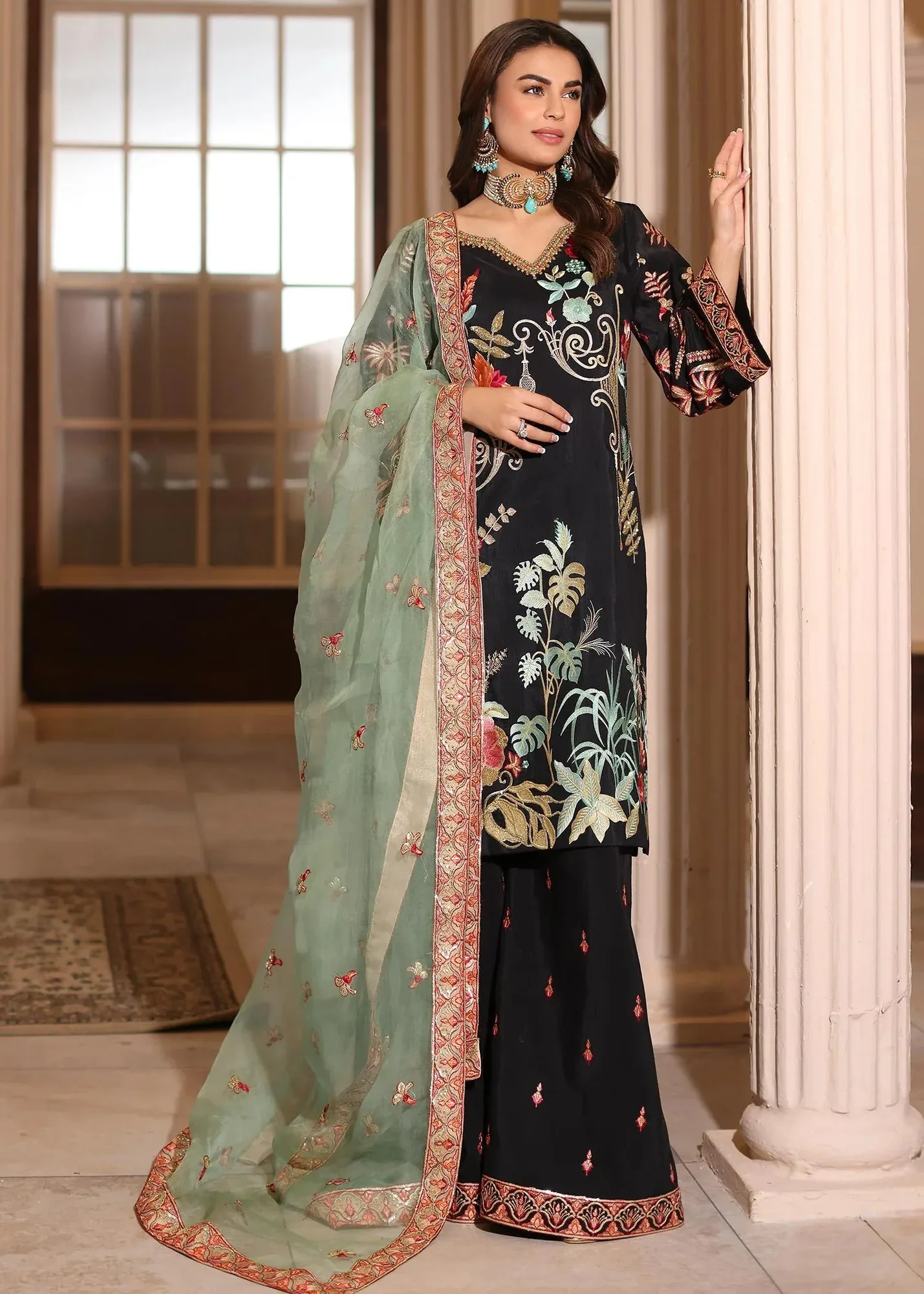 Waqas Shah Meh-E-Nur Black Raw Silk – view 4 – Poshaq