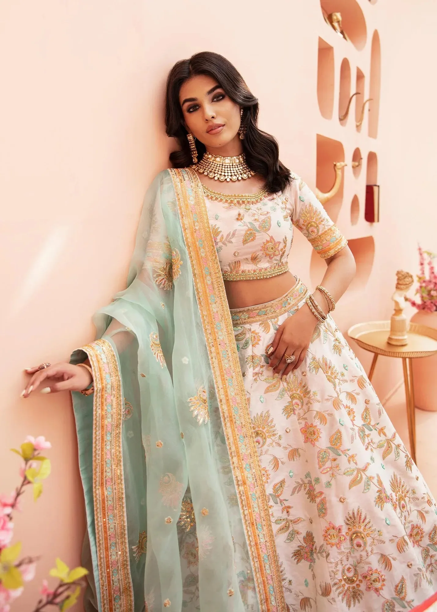 Waqas Shah Madhubala White Raw Silk – view 3 – Poshaq