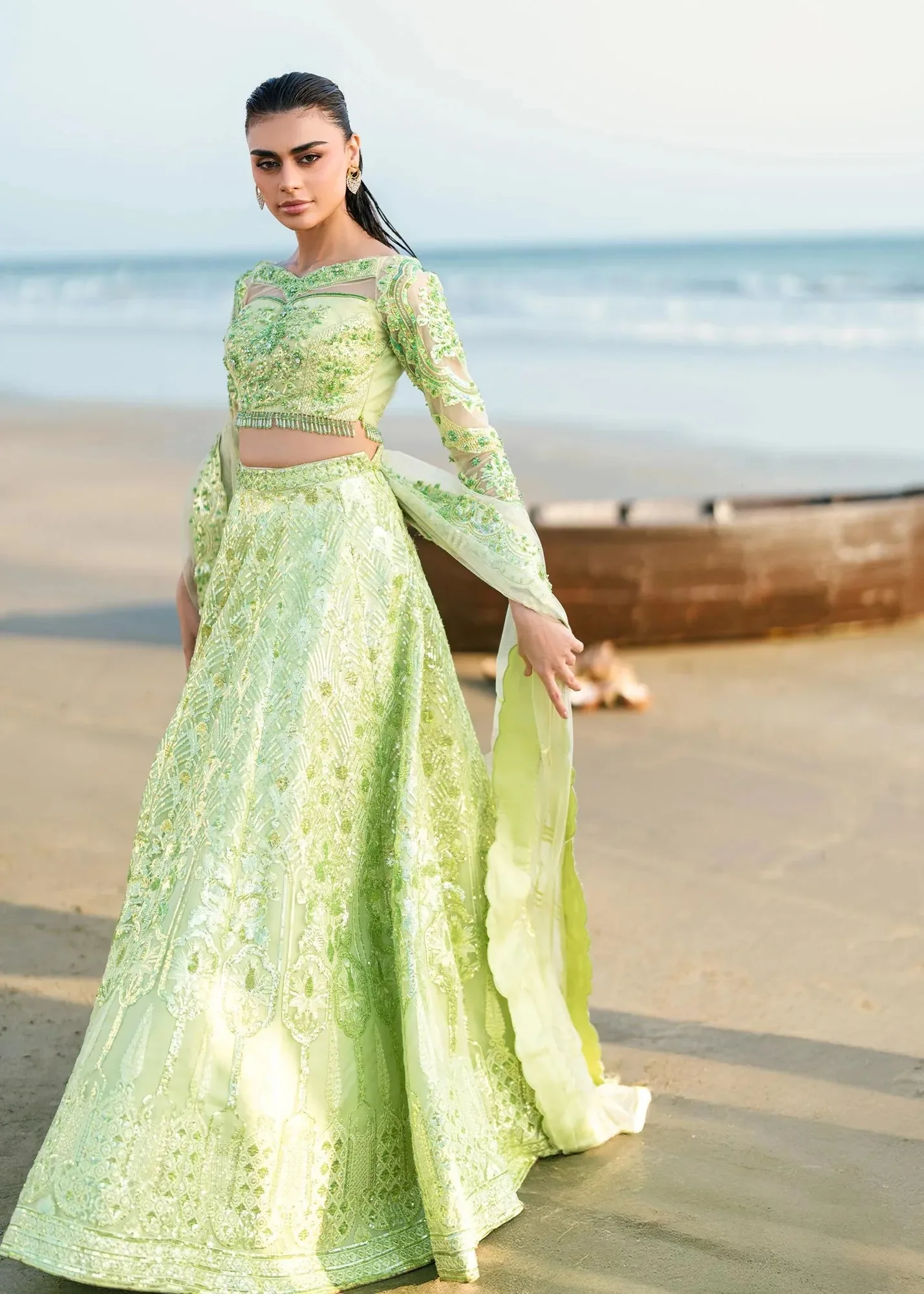 Waqas Shah Amariage Luxury Formals Neon Mint Net – view 5 – Poshaq