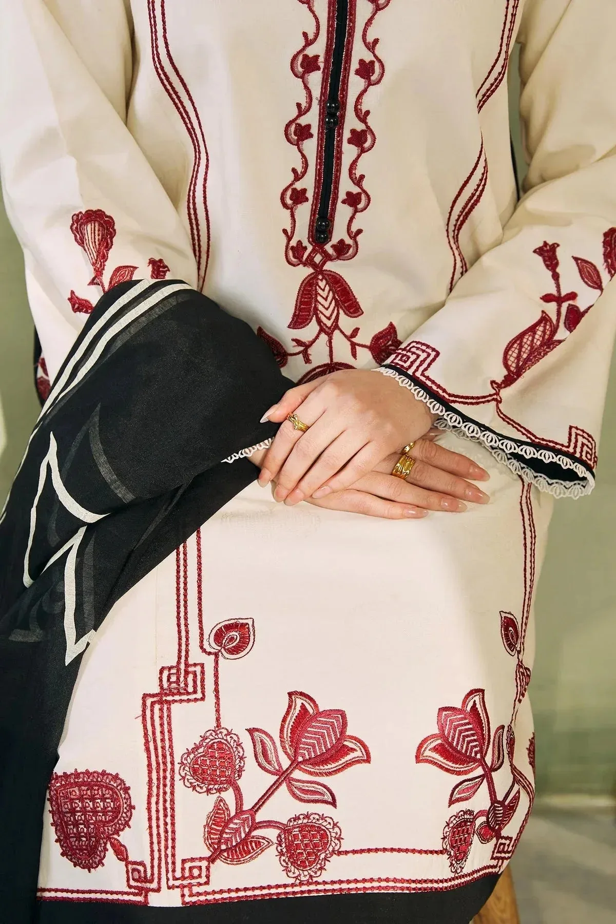 Zara Shahjahan Coco Lawn 24 White Jacquard – view 3 – Poshaq