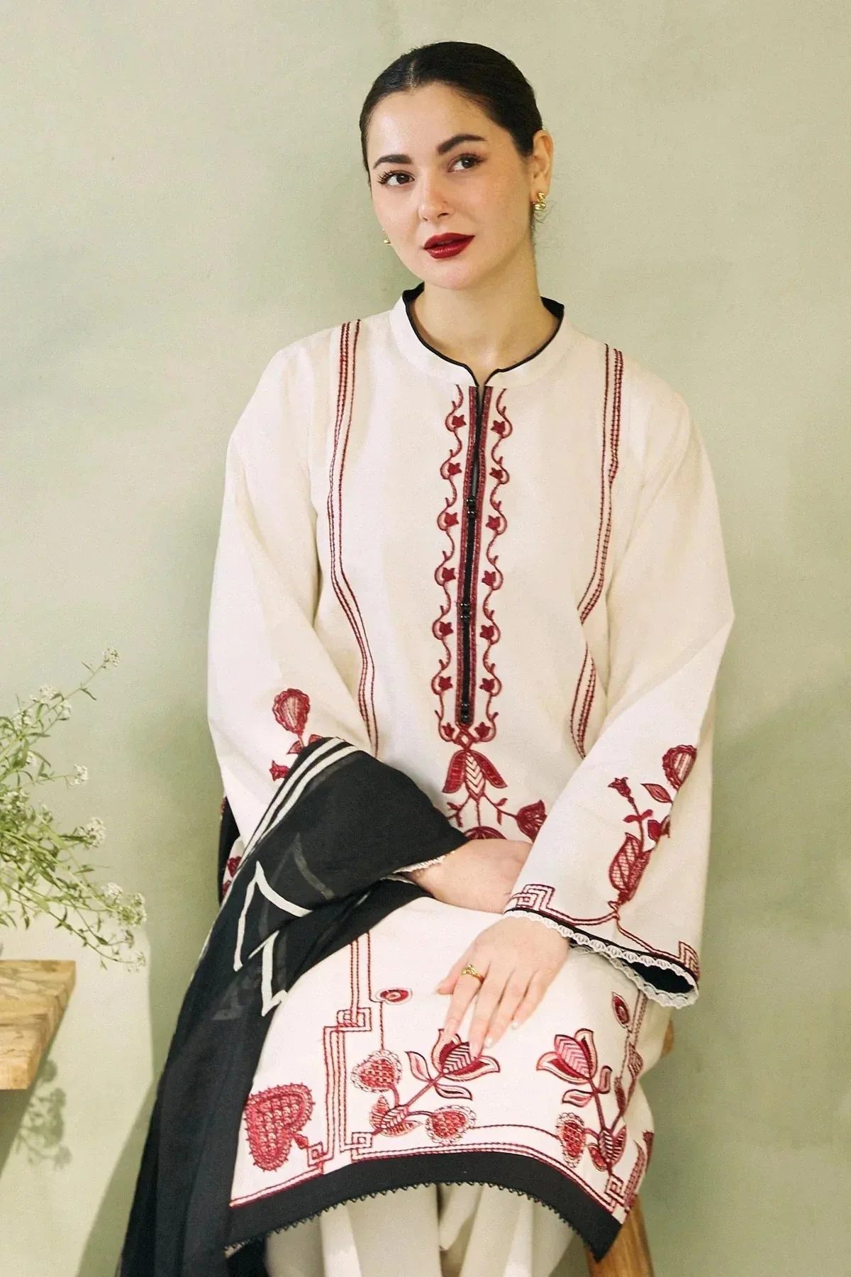 Zara Shahjahan Coco Lawn 24 White Jacquard – view 5 – Poshaq