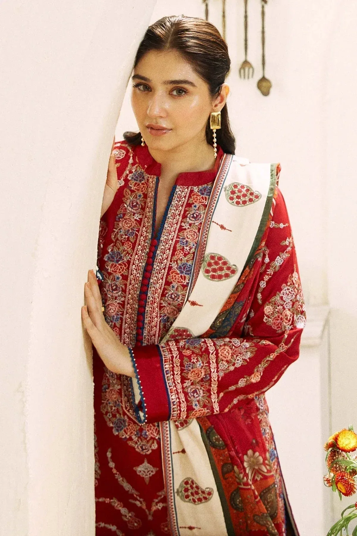 Zara Shahjahan Coco Lawn Eid Edit 24 Maroon Raw Silk – view 4 – Poshaq