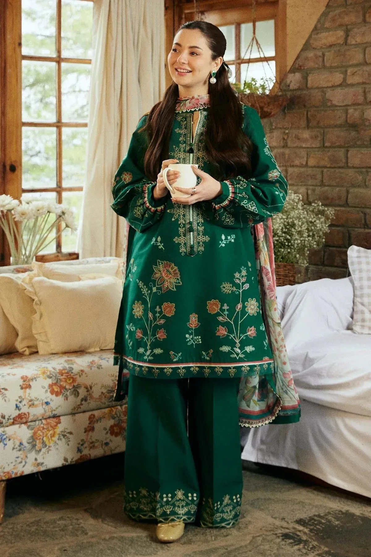 Zara Shahjahan Coco Lawn Vol 2 Green Organza – view 1 – Poshaq