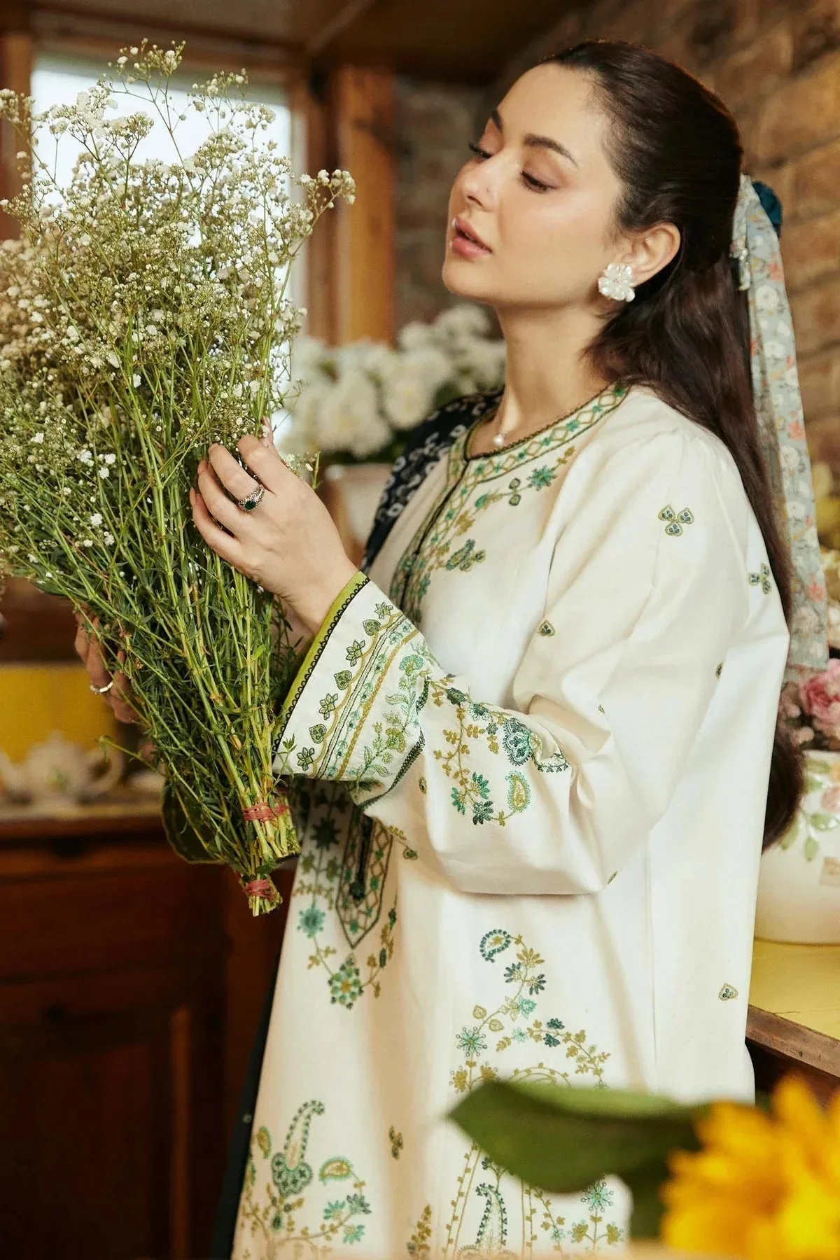 Zara Shahjahan Coco Lawn Vol 2 Organza – view 3 – Poshaq