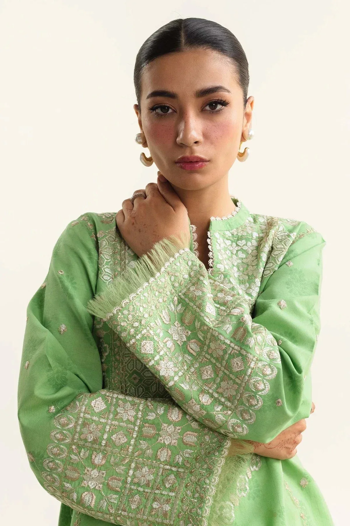 Zara Shahjahan Coco Lawn Vol 2 White Jacquard – view 4 – Poshaq