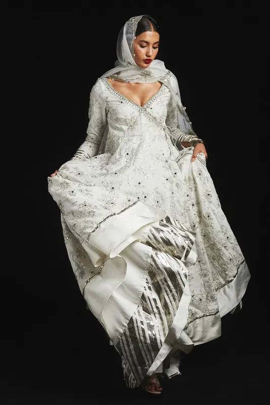Zara Shahjahan Chandni Raat Formals 2024 White Organza – view 1 – Poshaq