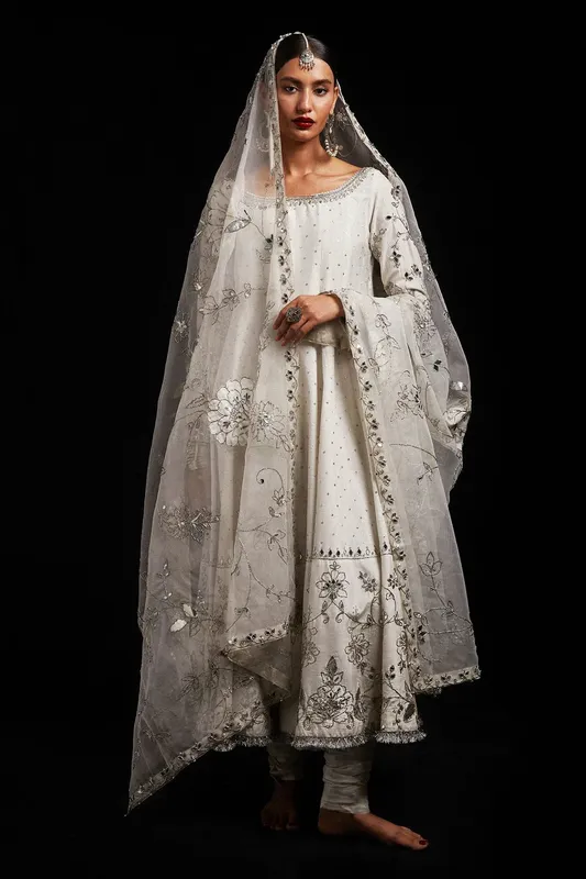 Zara Shahjahan Chandni Raat Formals 2024 Ivory Organza – view 1 – Poshaq