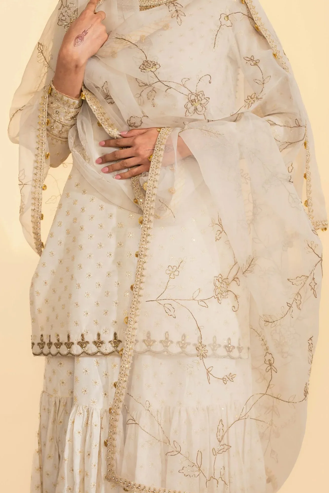 Zara Shahjahan Wedding Formals 2024 White Raw Silk – view 4 – Poshaq