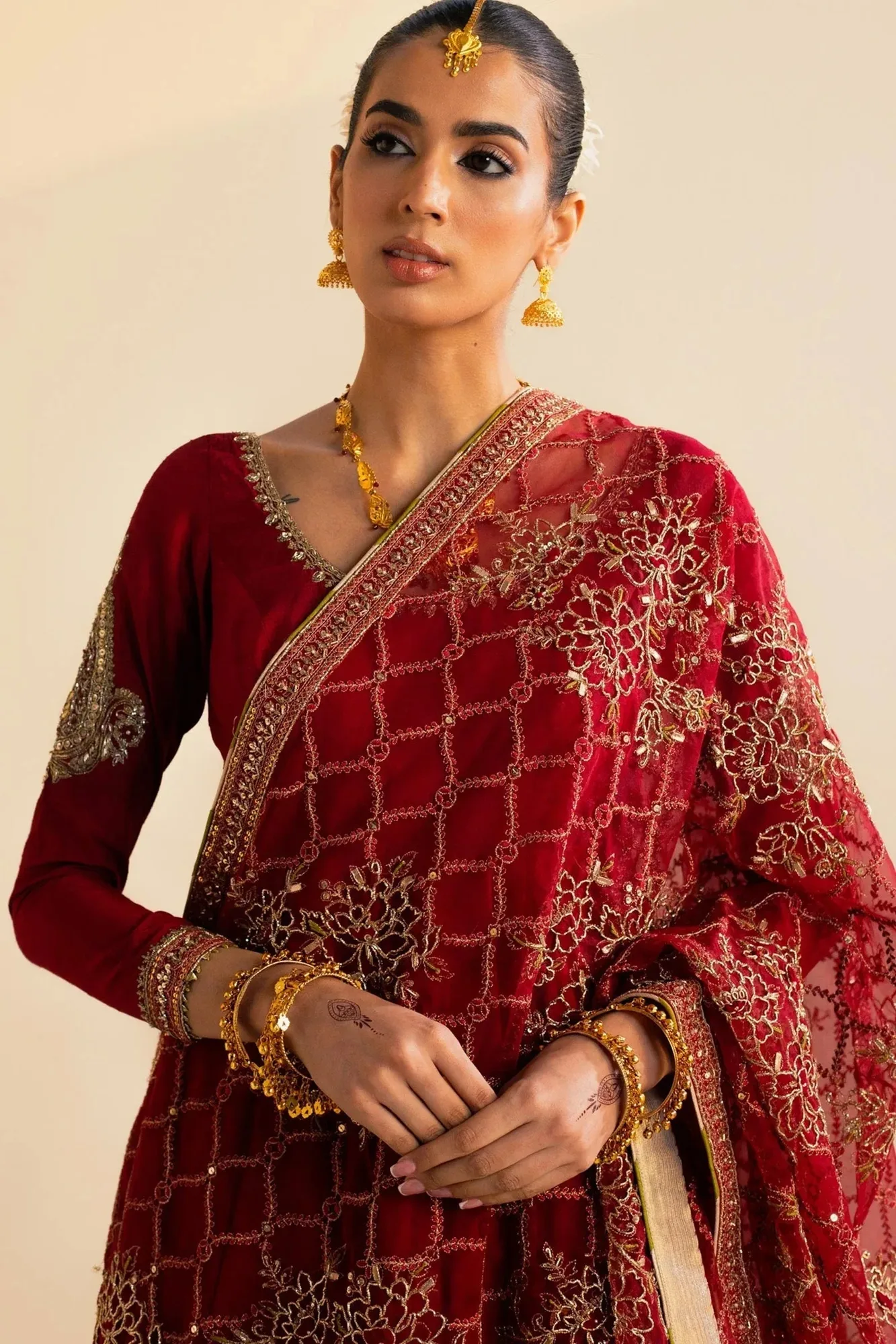 Zara Shahjahan Wedding Formals 2024 Red Raw Silk – view 3 – Poshaq